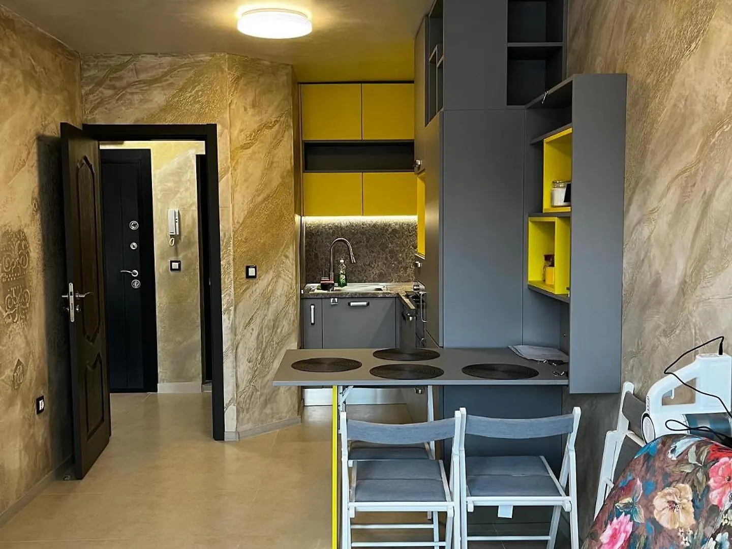 Fully Furnished Apartment-B7 Varna